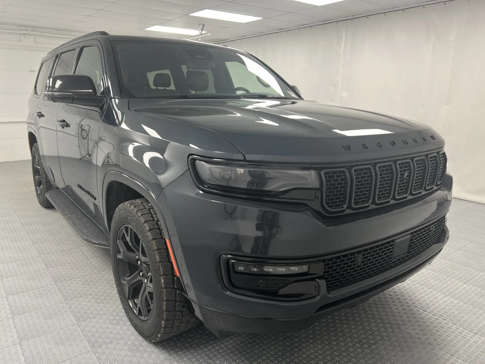 Blue 2023 Jeep Wagoneer 4x4 for sale in Chillicothe, MO