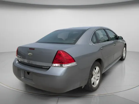 More photos of 2009 Chevrolet Impala LS at MAG CDJR, MO
