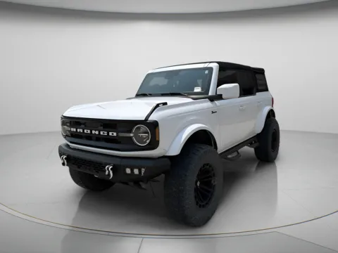 Photos of 2022 Ford Bronco Big Bend for sale in Chillicothe, MO at MAG CDJR