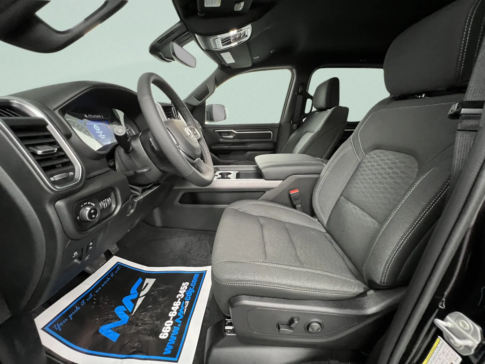 Ram 1500 photo 14