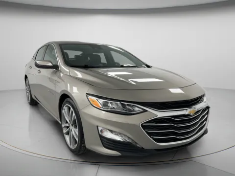 Photos of 2024 Chevrolet Malibu LT for sale in Chillicothe, MO at MAG CDJR