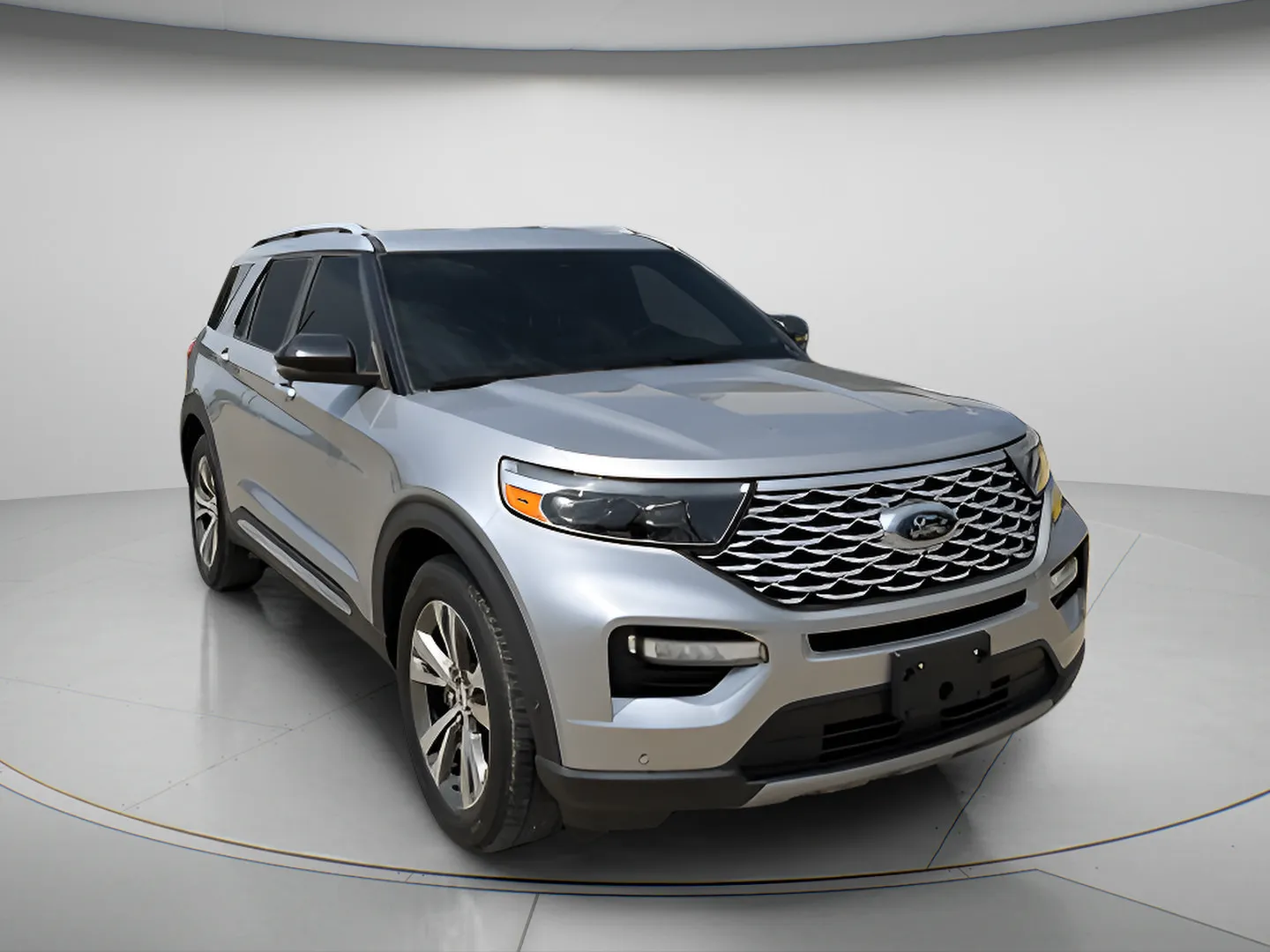 Silver 2020 Ford Explorer Platinum for sale in Chillicothe, MO
