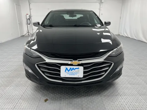 Photos of 2024 Chevrolet Malibu LT for sale in Chillicothe, MO at MAG CDJR