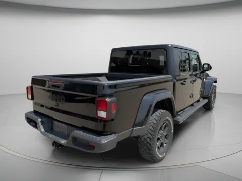 More photos of 2022 Jeep Gladiator Willys at MAG CDJR, MO