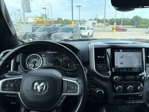 More photos of 2022 Ram 1500 Big Horn at MAG CDJR, MO