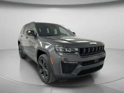 Photos of 2026 Jeep Grand Cherokee Limited for sale in Chillicothe, MO at MAG CDJR
