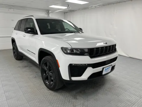 White 2026 Jeep Grand Cherokee Limited for sale in Chillicothe, MO