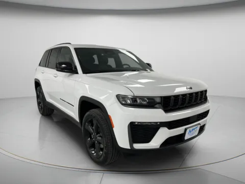White 2026 Jeep Grand Cherokee Limited for sale in Chillicothe, MO