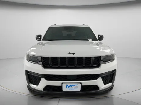 Photos of 2026 Jeep Grand Cherokee Limited for sale in Chillicothe, MO at MAG CDJR