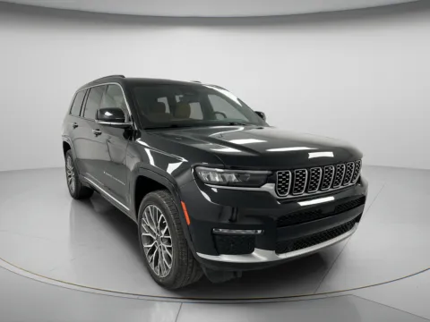 Photos of 2021 Jeep Grand Cherokee L Summit Reserve for sale in Chillicothe, MO at MAG CDJR