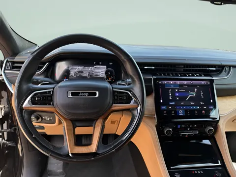 More photos of 2021 Jeep Grand Cherokee L Summit Reserve at MAG CDJR, MO