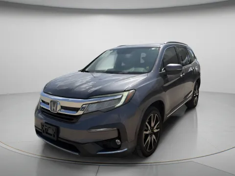 Photos of 2020 Honda Pilot Touring 7-Passenger for sale in Chillicothe, MO at MAG CDJR