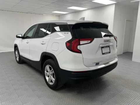 More photos of 2022 GMC Terrain SLE at MAG CDJR, MO