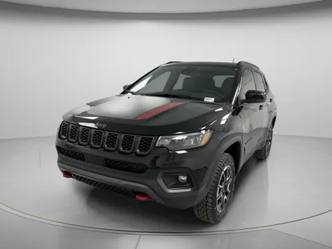 More photos of 2026 Jeep Compass Trailhawk at MAG CDJR, MO
