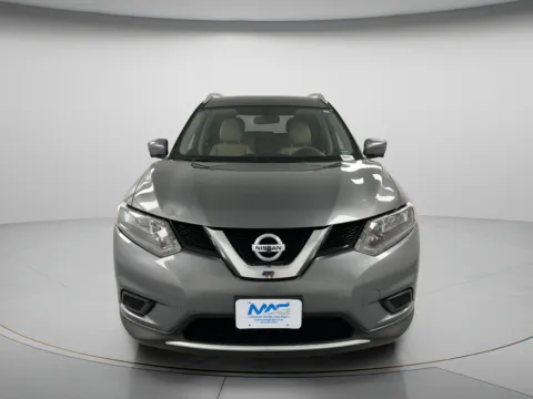 Another view of 2016 Nissan Rogue SV for sale in Chillicothe, MO at MAG CDJR