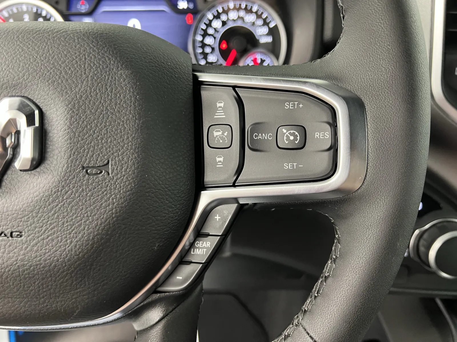 Ram 1500 photo 24