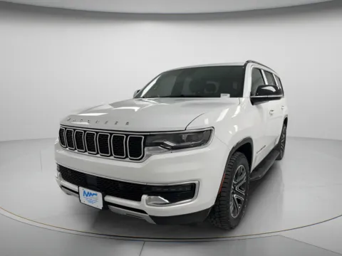 More photos of 2024 Jeep Wagoneer Series II at MAG CDJR, MO