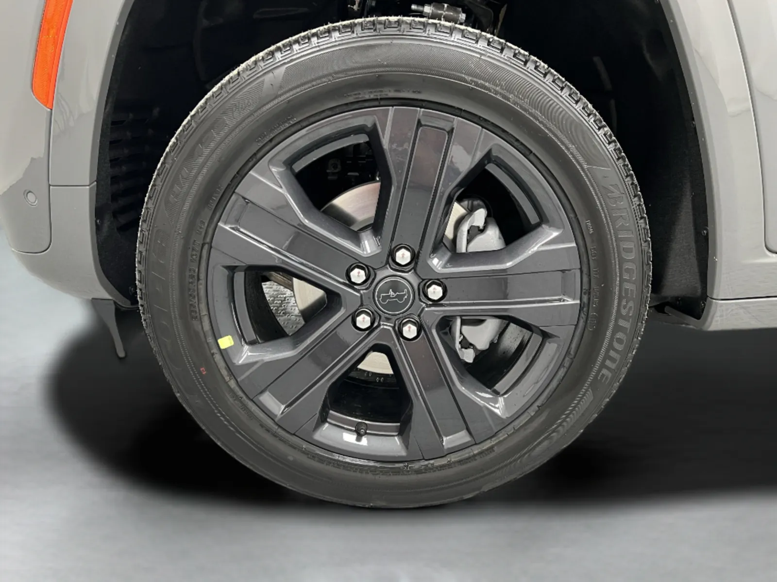 Jeep Grand Cherokee photo 10