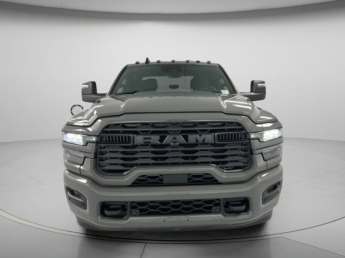 Ram 3500 photo 3