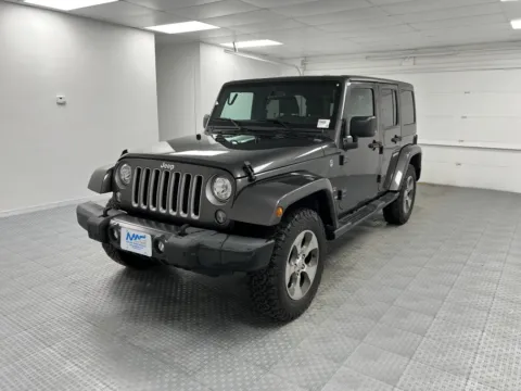 Another view of 2017 Jeep Wrangler Unlimited Sahara for sale in Chillicothe, MO at MAG CDJR