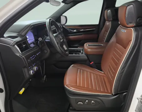 Photos of 2023 GMC Yukon XL Denali Ultimate for sale in Chillicothe, MO at MAG CDJR