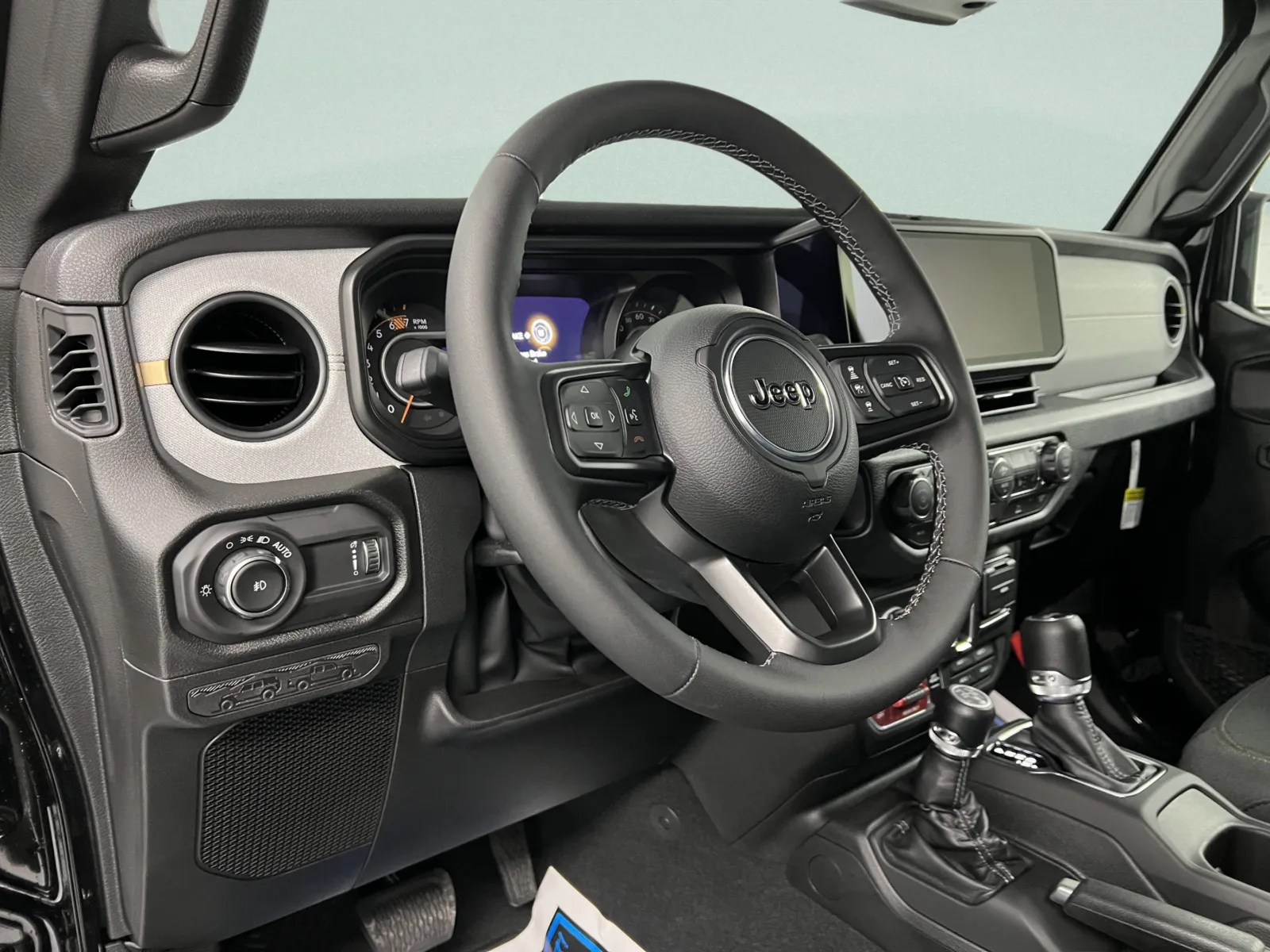 2027 Jeep Wrangler 4-Door Willys - Photo 12