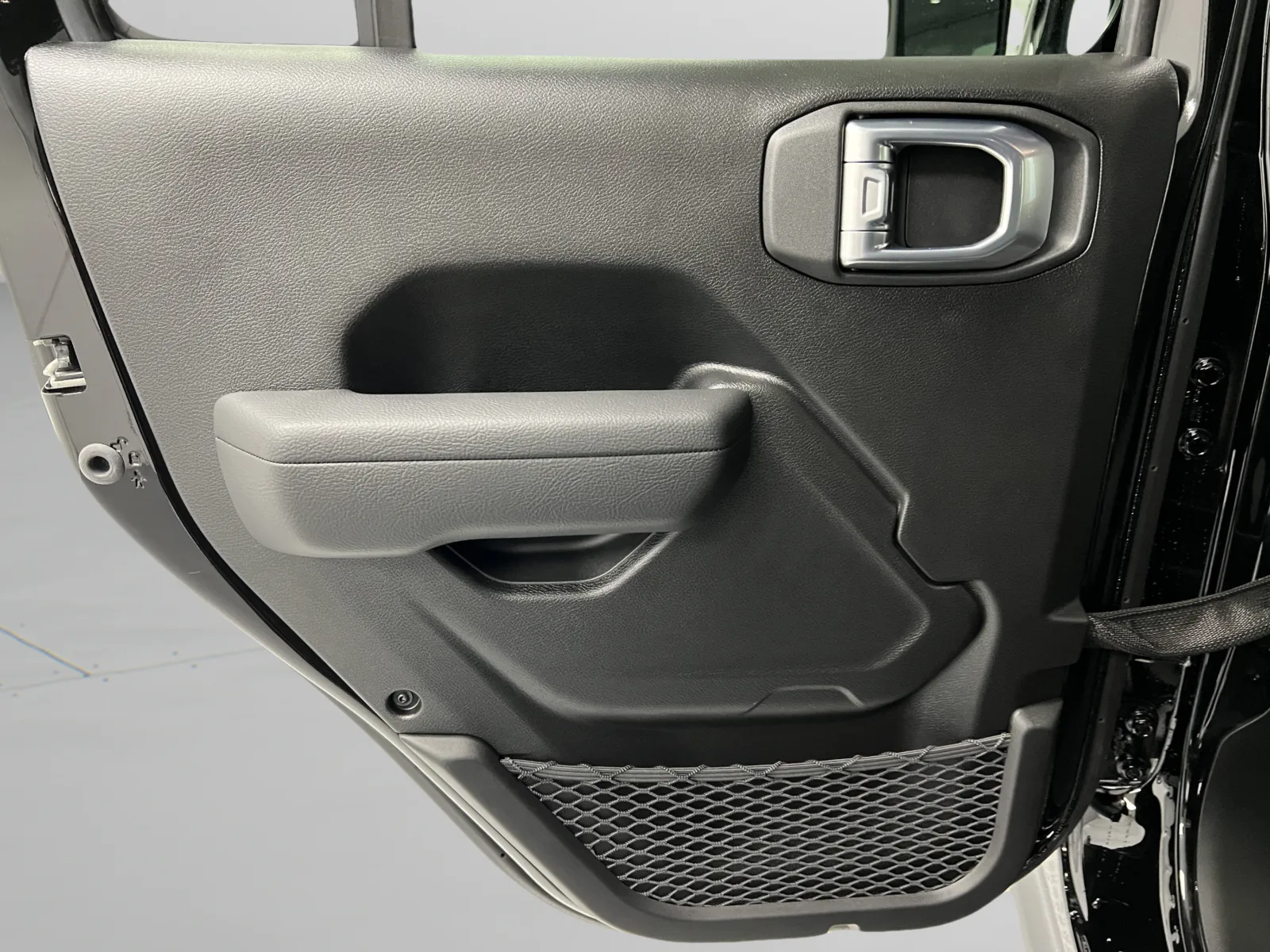 2027 Jeep Wrangler 4-Door Willys - Photo 28