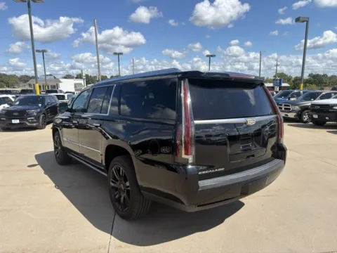 More photos of 2017 Cadillac Escalade ESV Platinum at MAG CDJR, MO