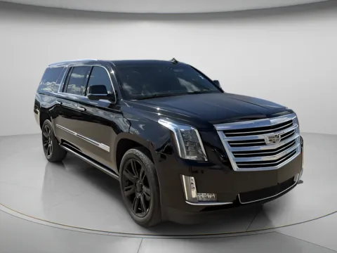 Black 2017 Cadillac Escalade ESV Platinum for sale in Chillicothe, MO