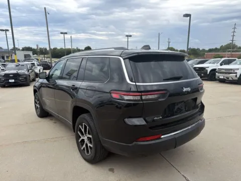 More photos of 2023 Jeep Grand Cherokee L Limited at MAG CDJR, MO