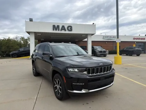 Black 2023 Jeep Grand Cherokee L Limited for sale in Chillicothe, MO