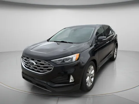 Photos of 2022 Ford Edge Titanium for sale in Chillicothe, MO at MAG CDJR