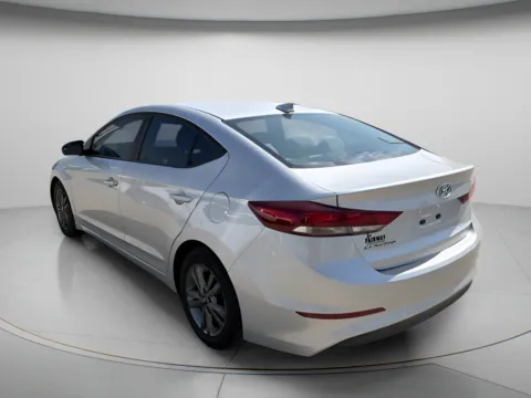 More photos of 2017 Hyundai Elantra SE at MAG CDJR, MO