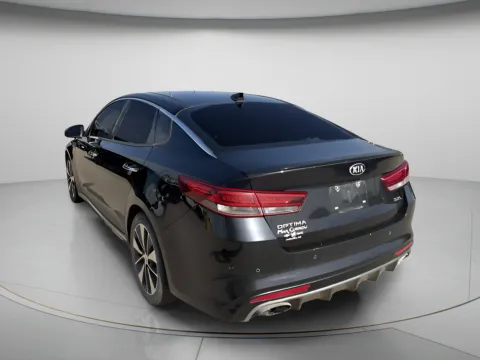 More photos of 2016 Kia Optima SXL Turbo at MAG CDJR, MO