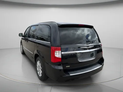 More photos of 2016 Chrysler Town & Country Touring at MAG CDJR, MO