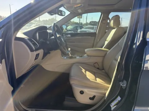 Another view of 2020 Jeep Grand Cherokee Limited for sale in Chillicothe, MO at MAG CDJR