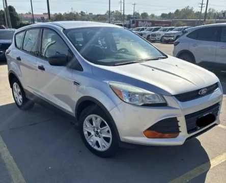 Silver 2016 Ford Escape S for sale in Chillicothe, MO