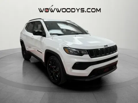 More photos of 2026 Jeep Compass Latitude at MAG CDJR, MO