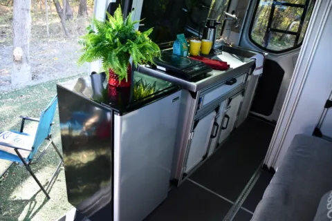 More photos of 2019 Mercedes-Benz Sprinter Crew Van Standard Roof V6 at MAG CDJR, MO