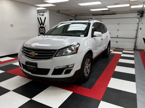 Photos of 2017 Chevrolet Traverse LT for sale in Chillicothe, MO at MAG CDJR
