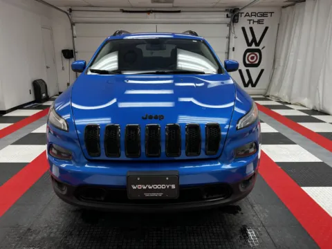 Another view of 2018 Jeep Cherokee Latitude for sale in Chillicothe, MO at MAG CDJR
