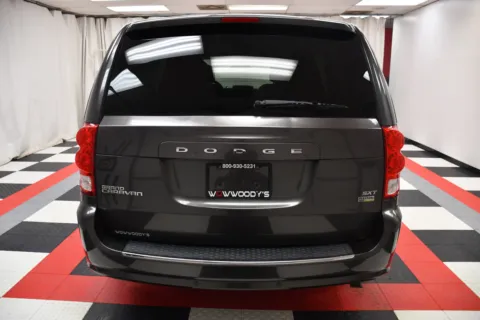 More photos of 2016 Dodge Grand Caravan SXT at MAG CDJR, MO