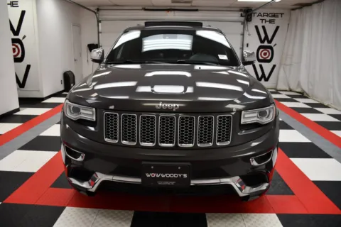 Another view of 2015 Jeep Grand Cherokee Summit for sale in Chillicothe, MO at MAG CDJR