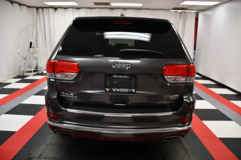 More photos of 2015 Jeep Grand Cherokee Summit at MAG CDJR, MO