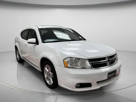 Photos of 2013 Dodge Avenger SXT for sale in Chillicothe, MO at MAG CDJR