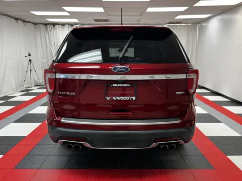 More photos of 2018 Ford Explorer Platinum at MAG CDJR, MO
