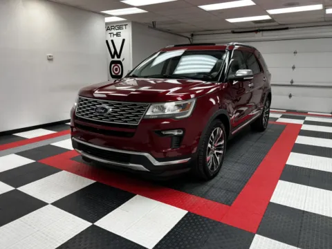 Photos of 2018 Ford Explorer Platinum for sale in Chillicothe, MO at MAG CDJR