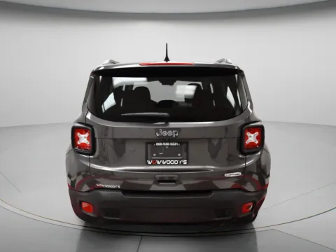 More photos of 2018 Jeep Renegade Latitude at MAG CDJR, MO