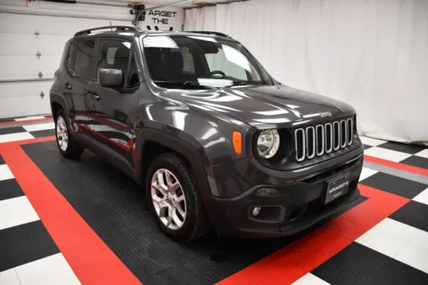 More photos of 2018 Jeep Renegade Latitude at MAG CDJR, MO