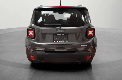 More photos of 2018 Jeep Renegade Latitude at MAG CDJR, MO